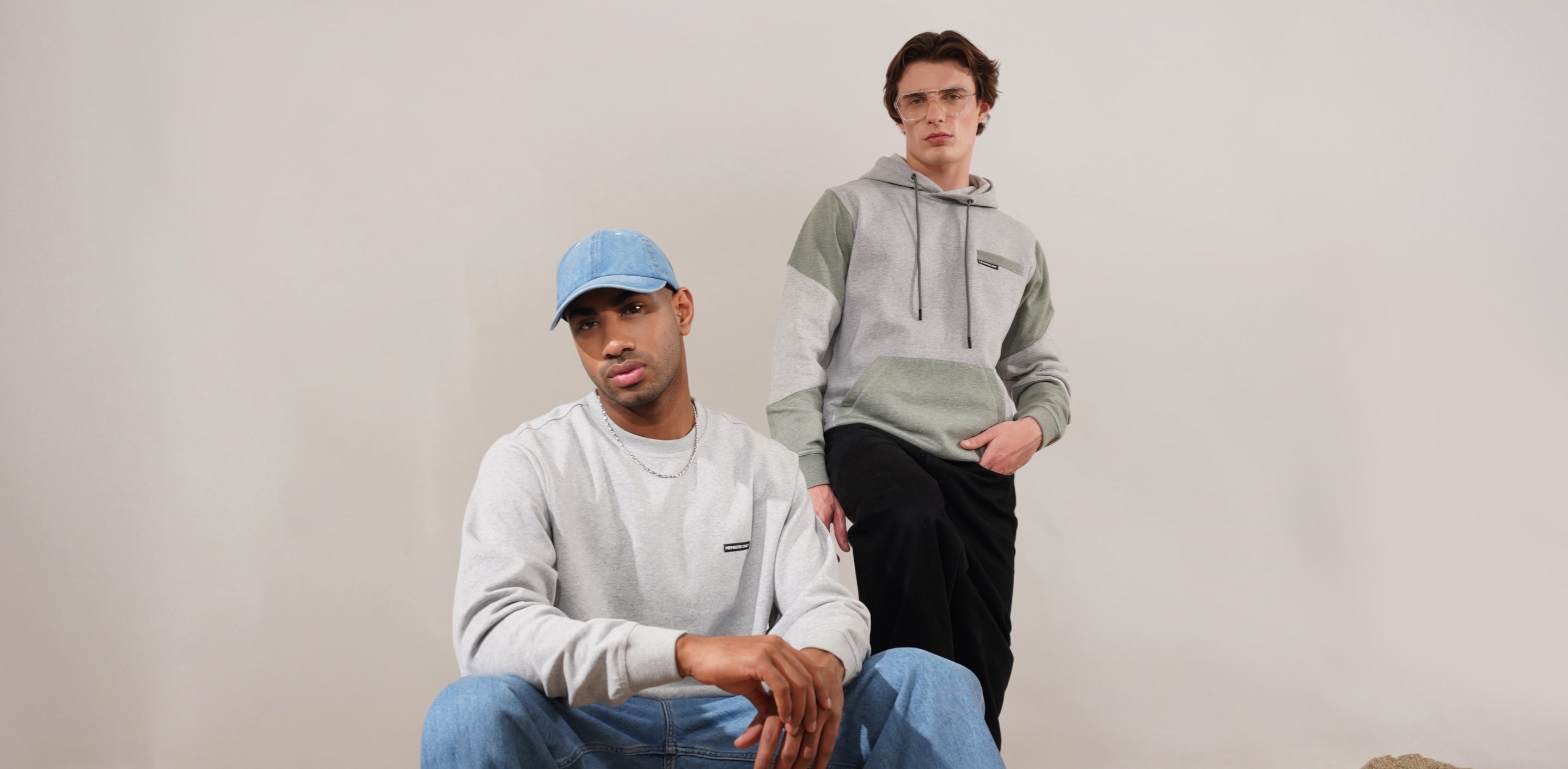 Hoodies & Sweatshirts For Men