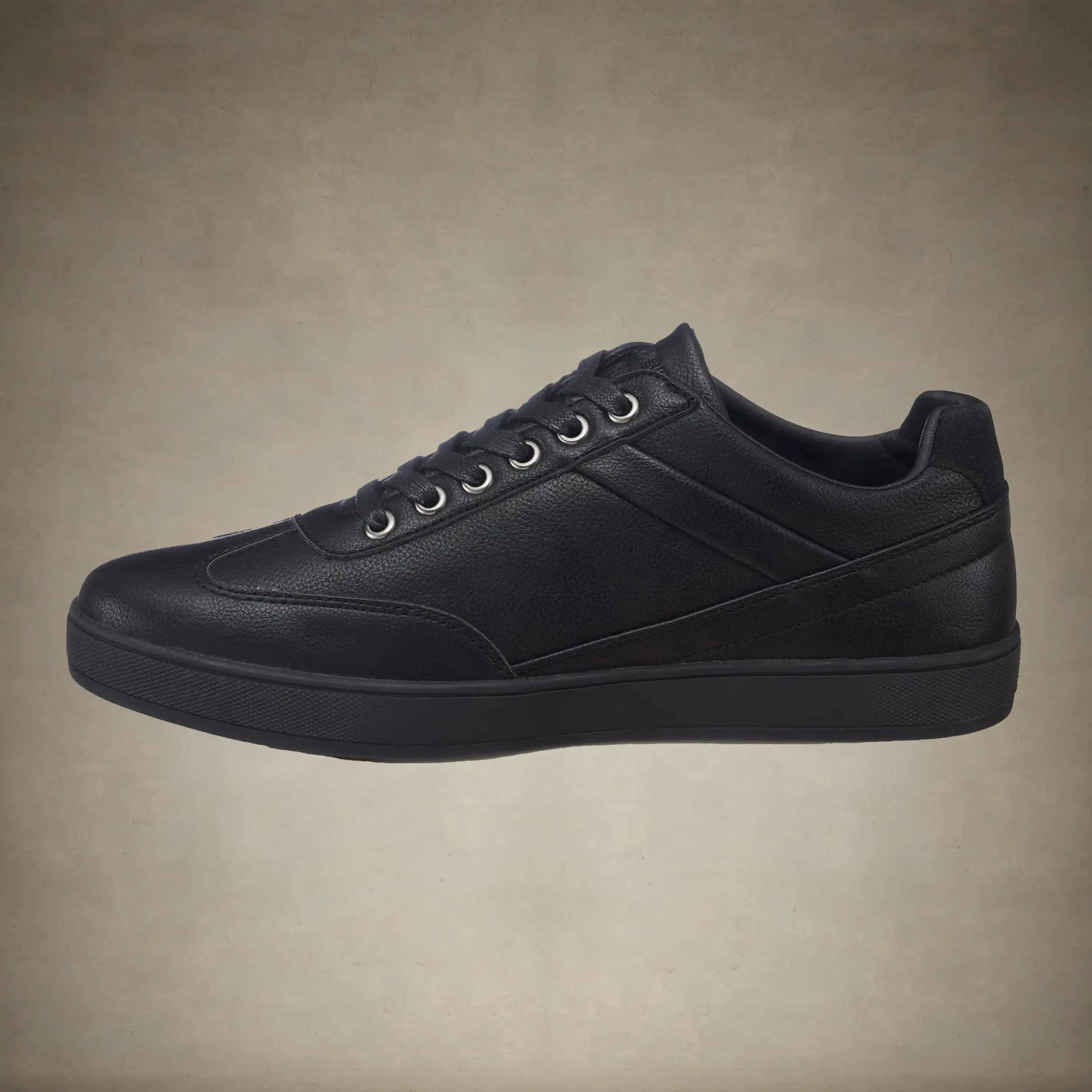 Men's Retro Low Top Court Sneakers - FINAL SALE Men's Sneaker Members Only®