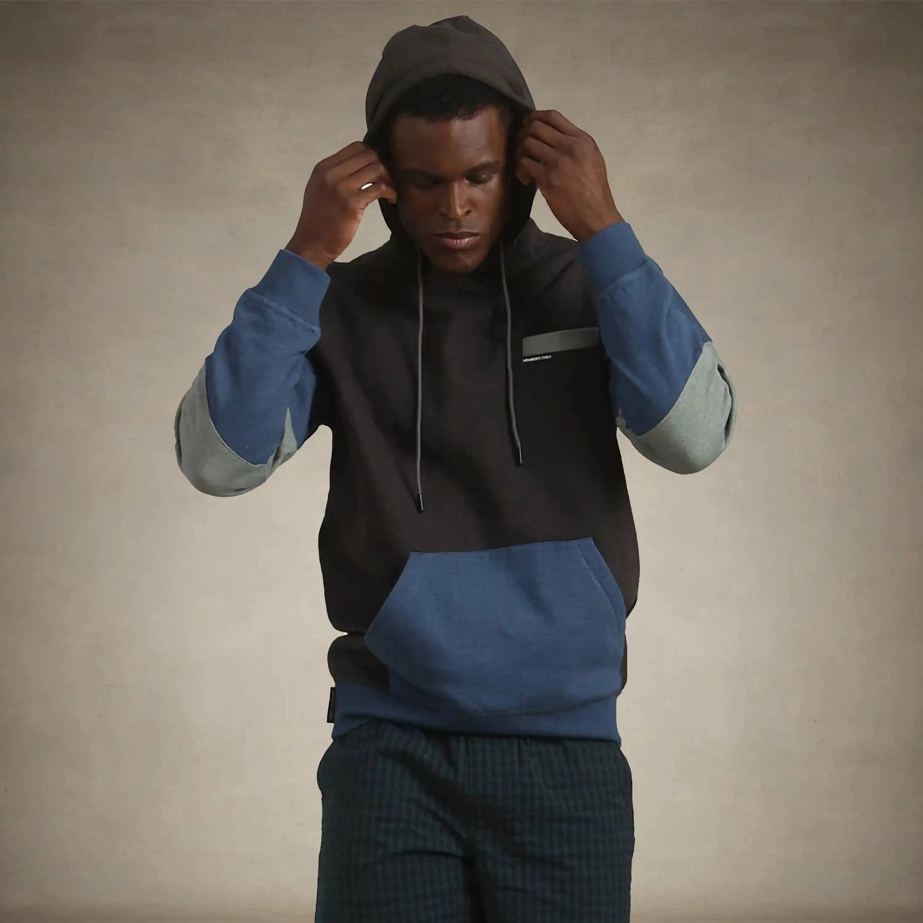 Men's Drew Colorblock Hooded Sweatshirt Men's hoodies & sweatshirts Members Only®
