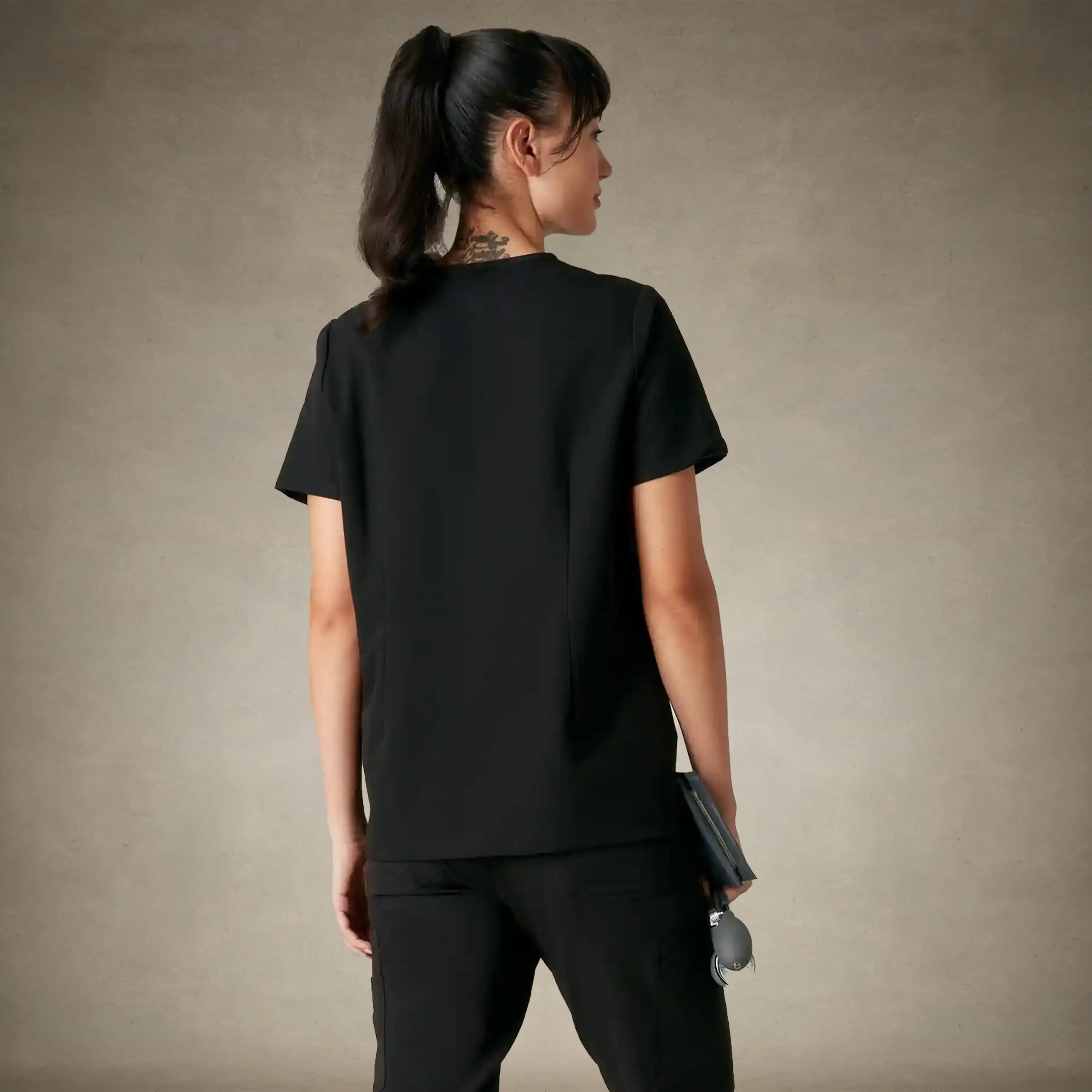 Cordoba 5-Pocket Scrub Top