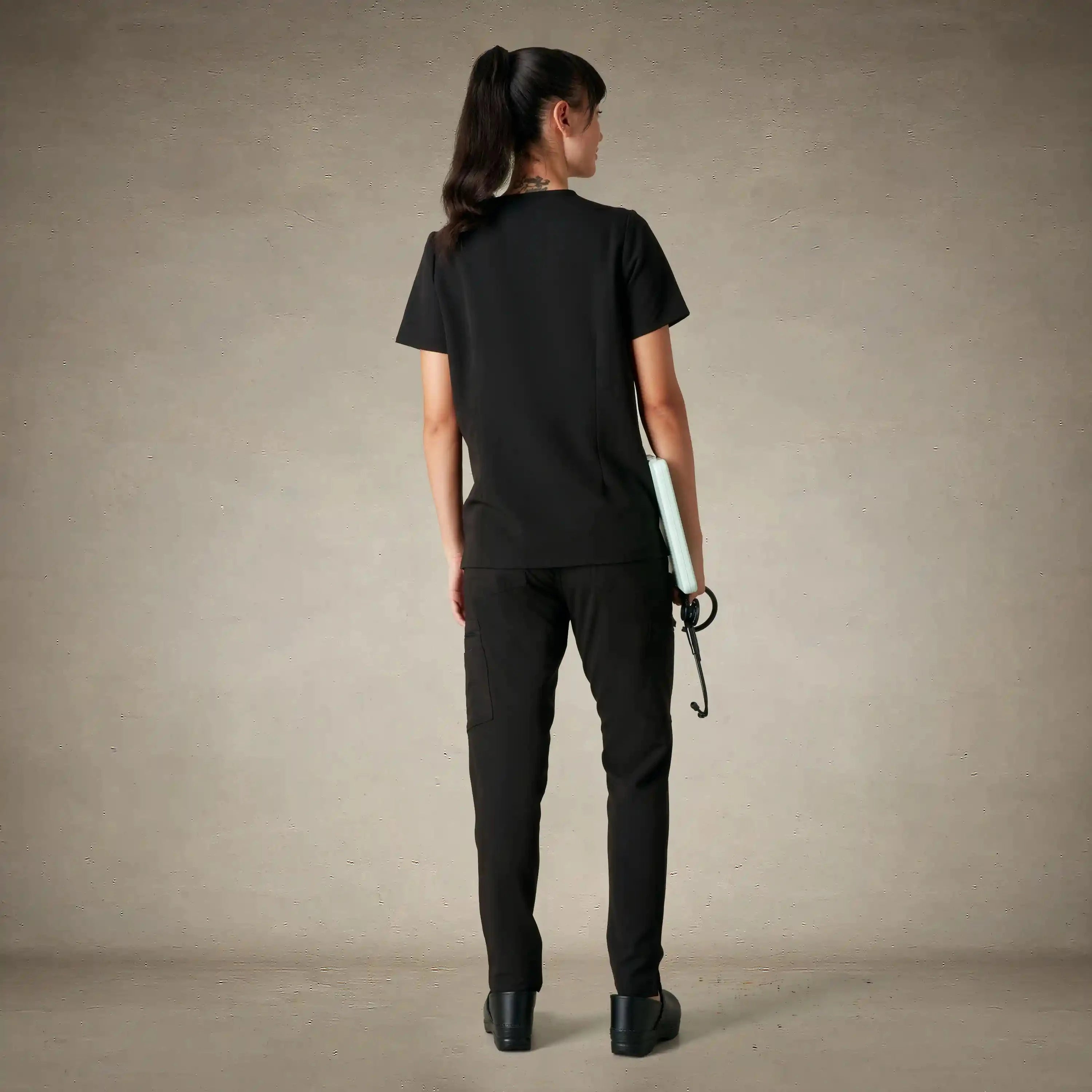 Ravenna 2-Pocket Scrub Top Womens Scrub Top Members Only®