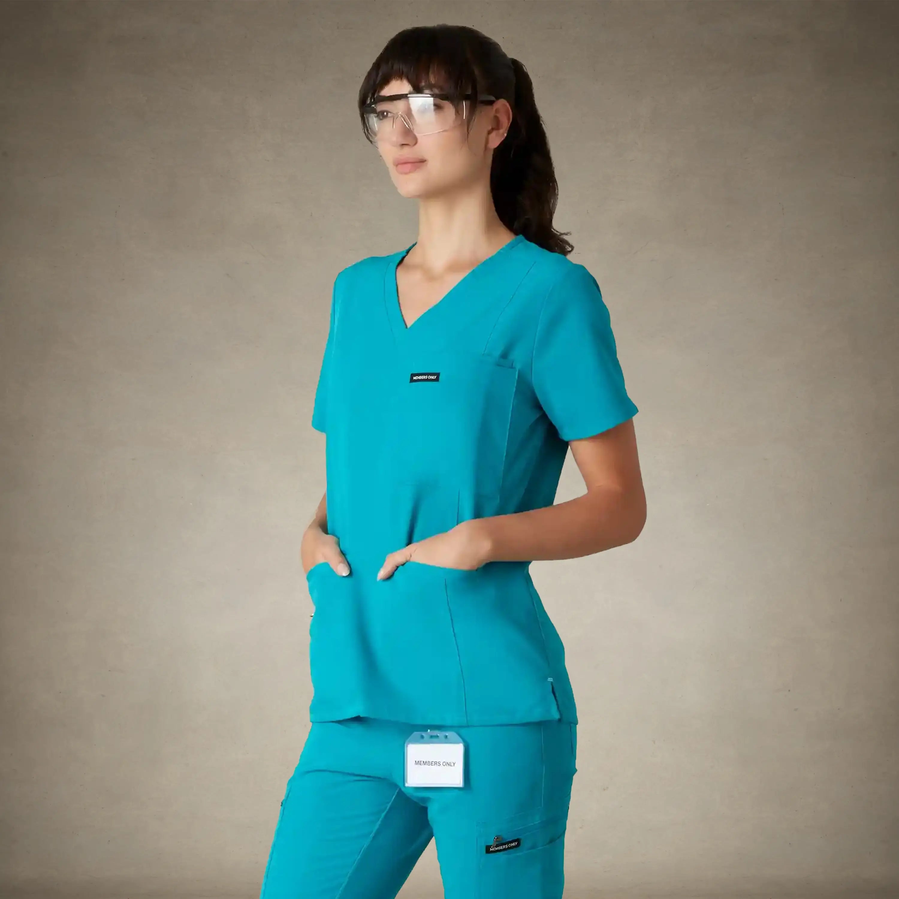 Siena 5-Pocket Scrub Top