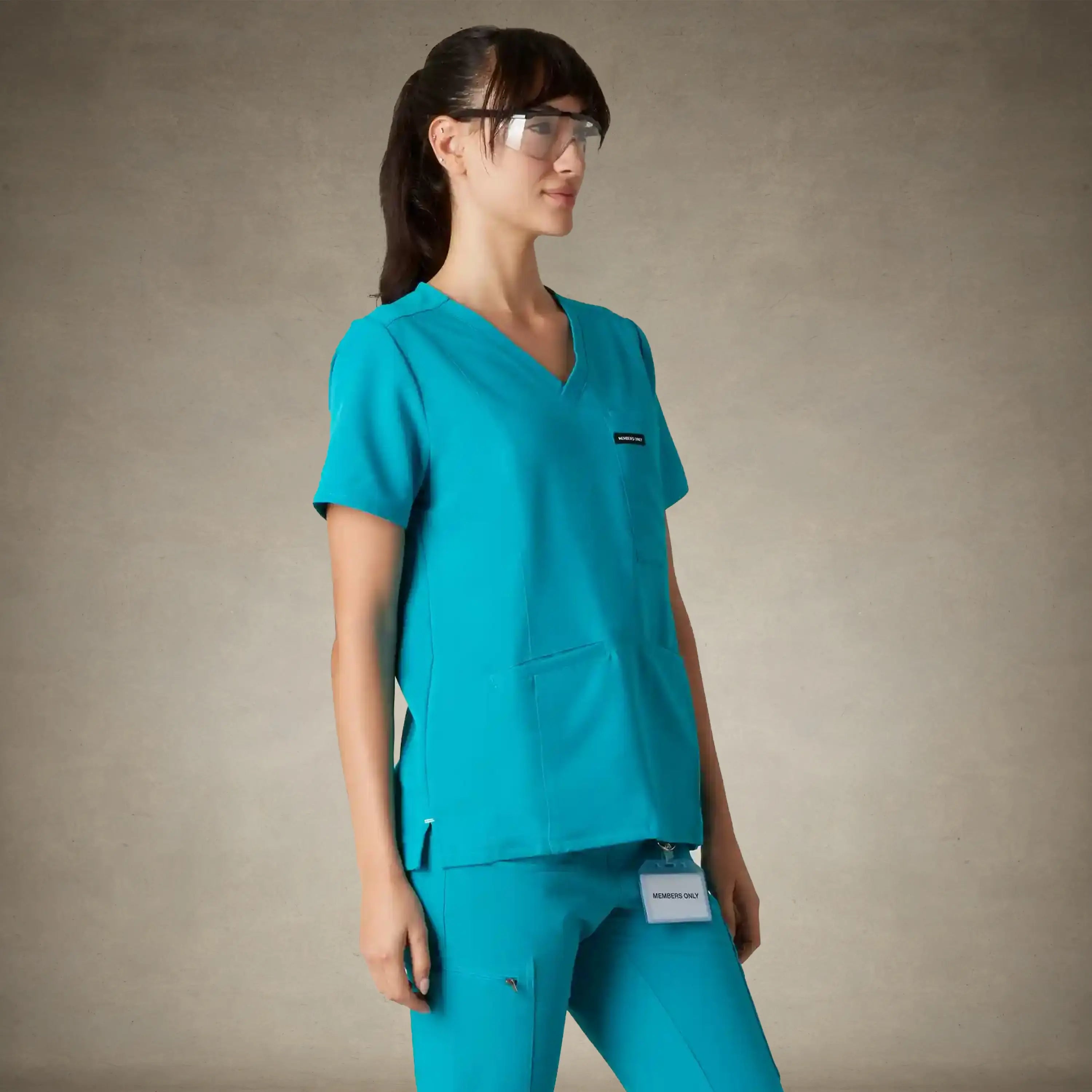 Siena 5-Pocket Scrub Top