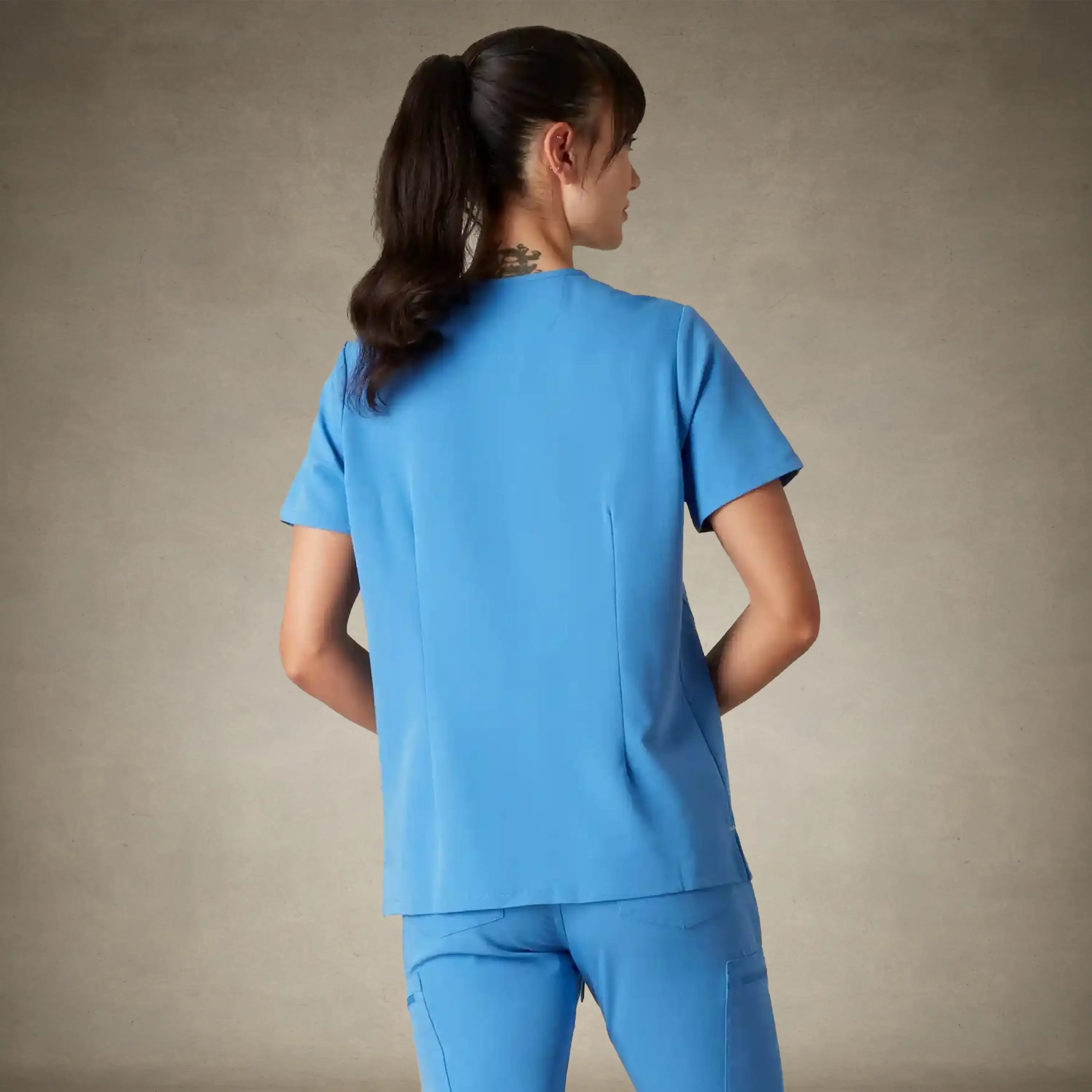 Palermo 4-Pocket Scrub Top