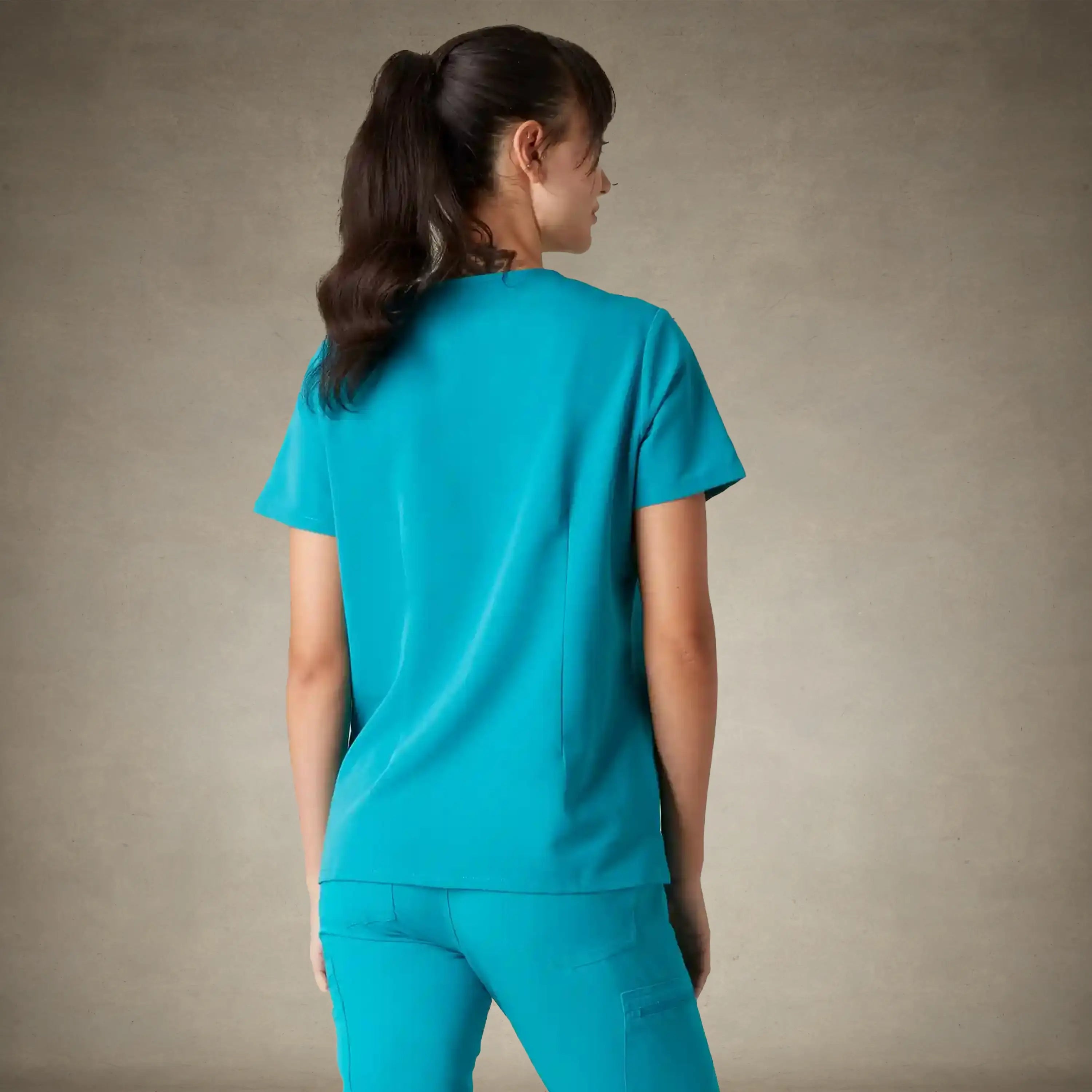 Palermo 4-Pocket Scrub Top