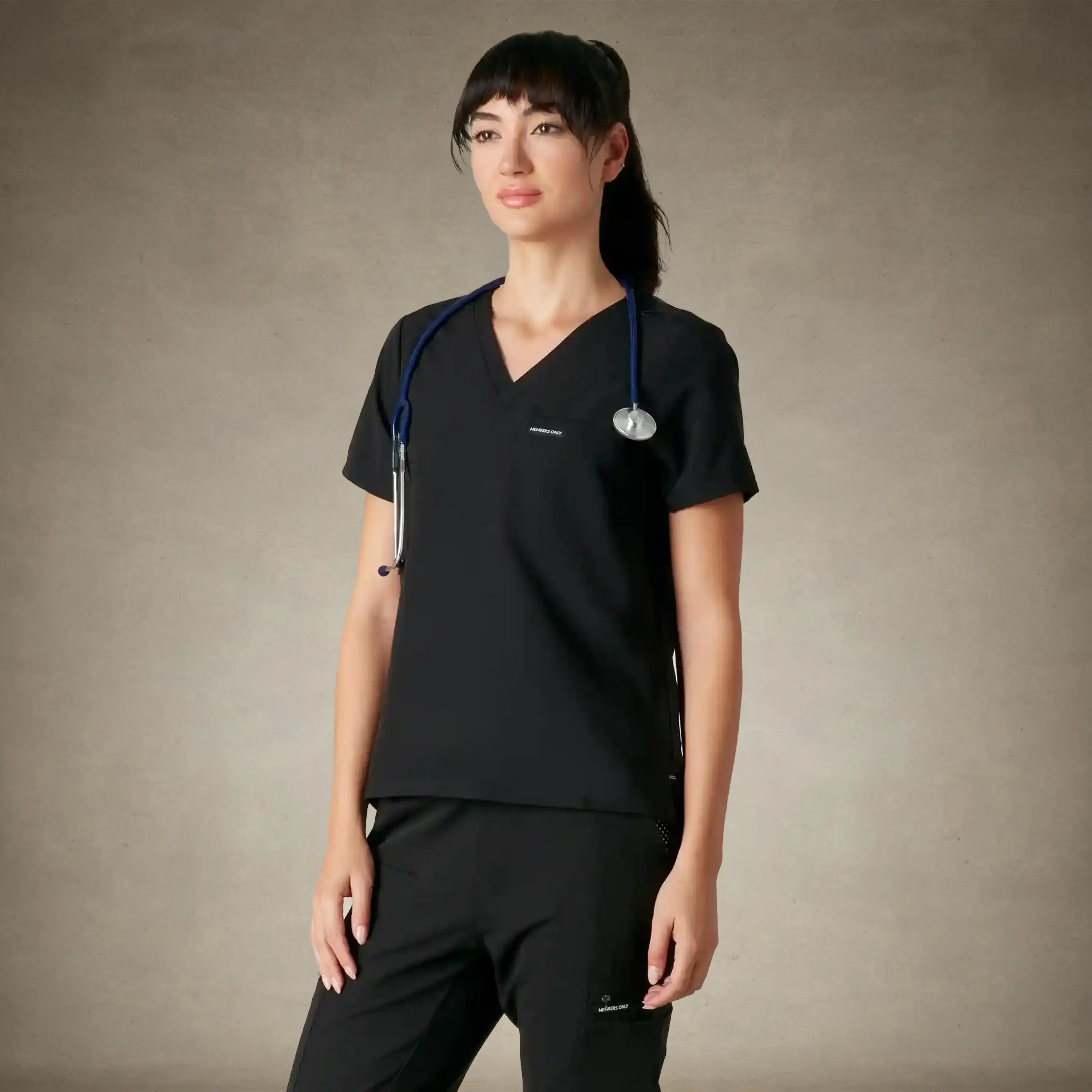 Bari 1-Pocket Scrub Top