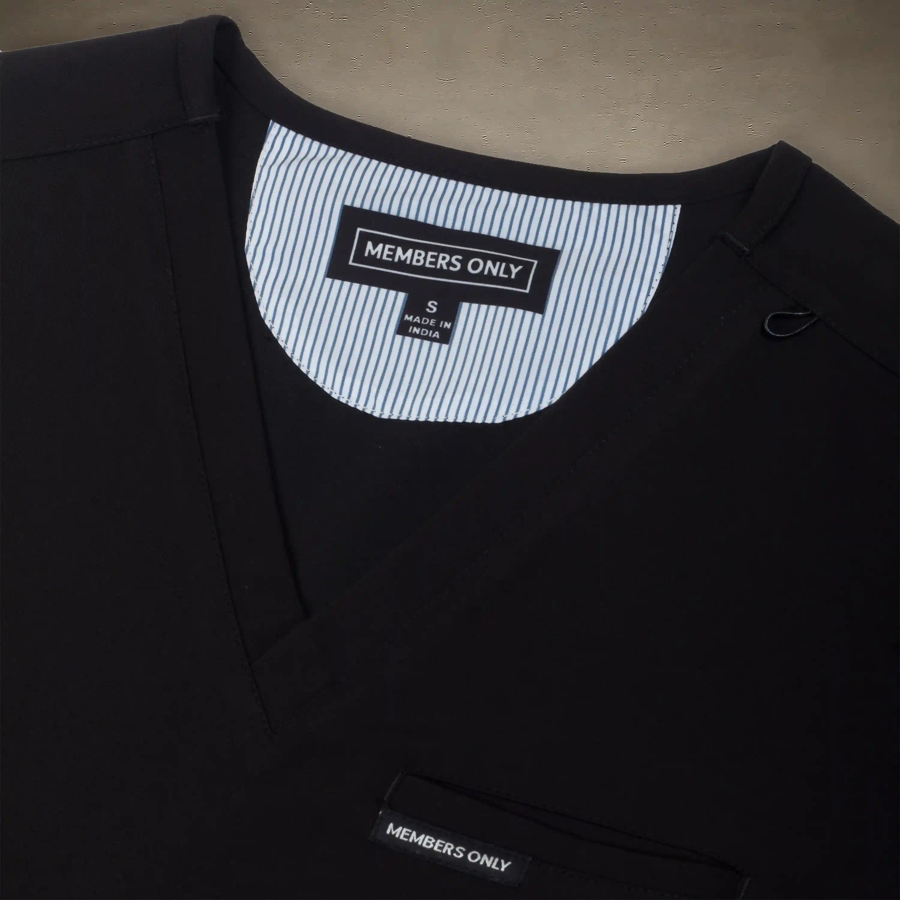 Bari 1-Pocket Scrub Top