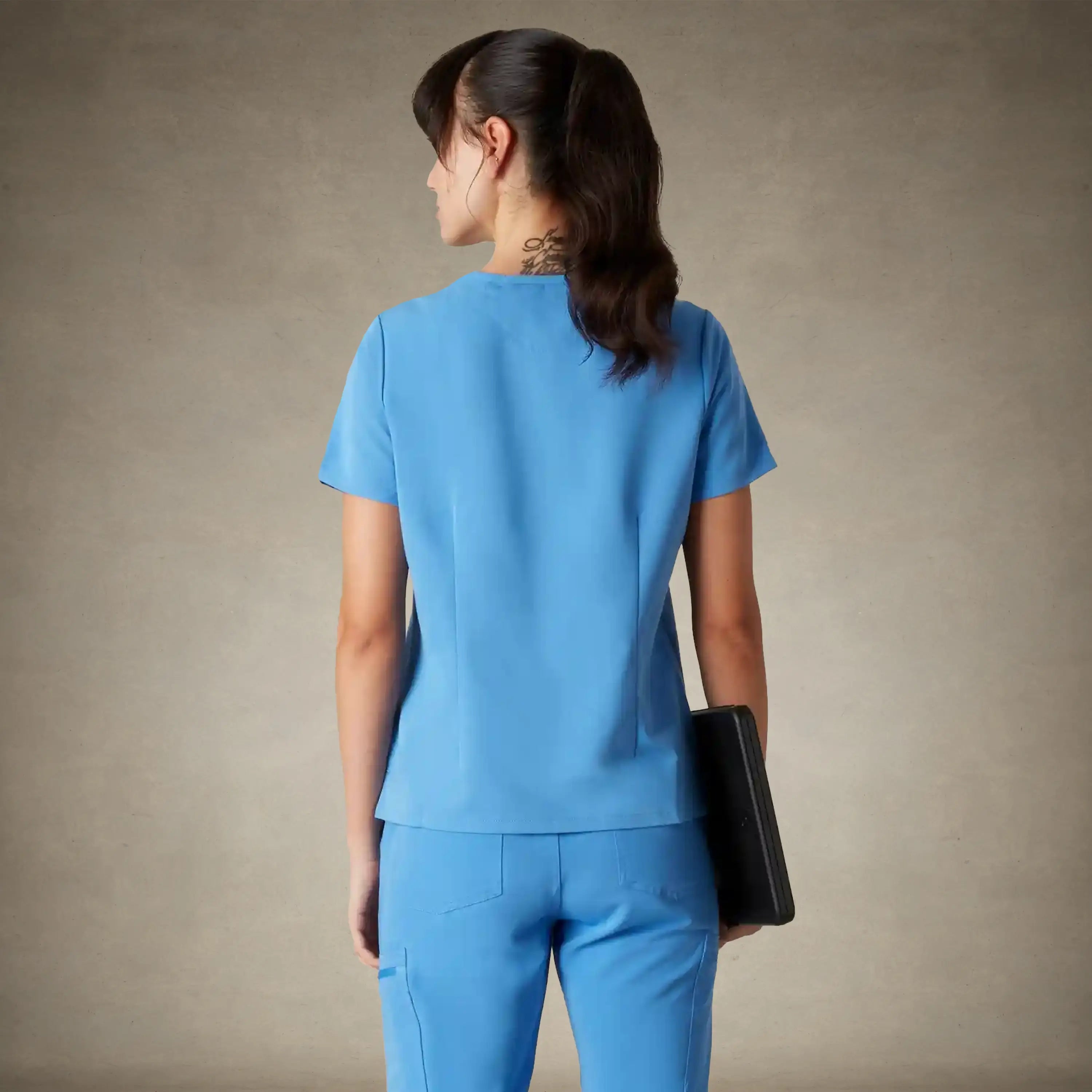 Bari 1-Pocket Scrub Top