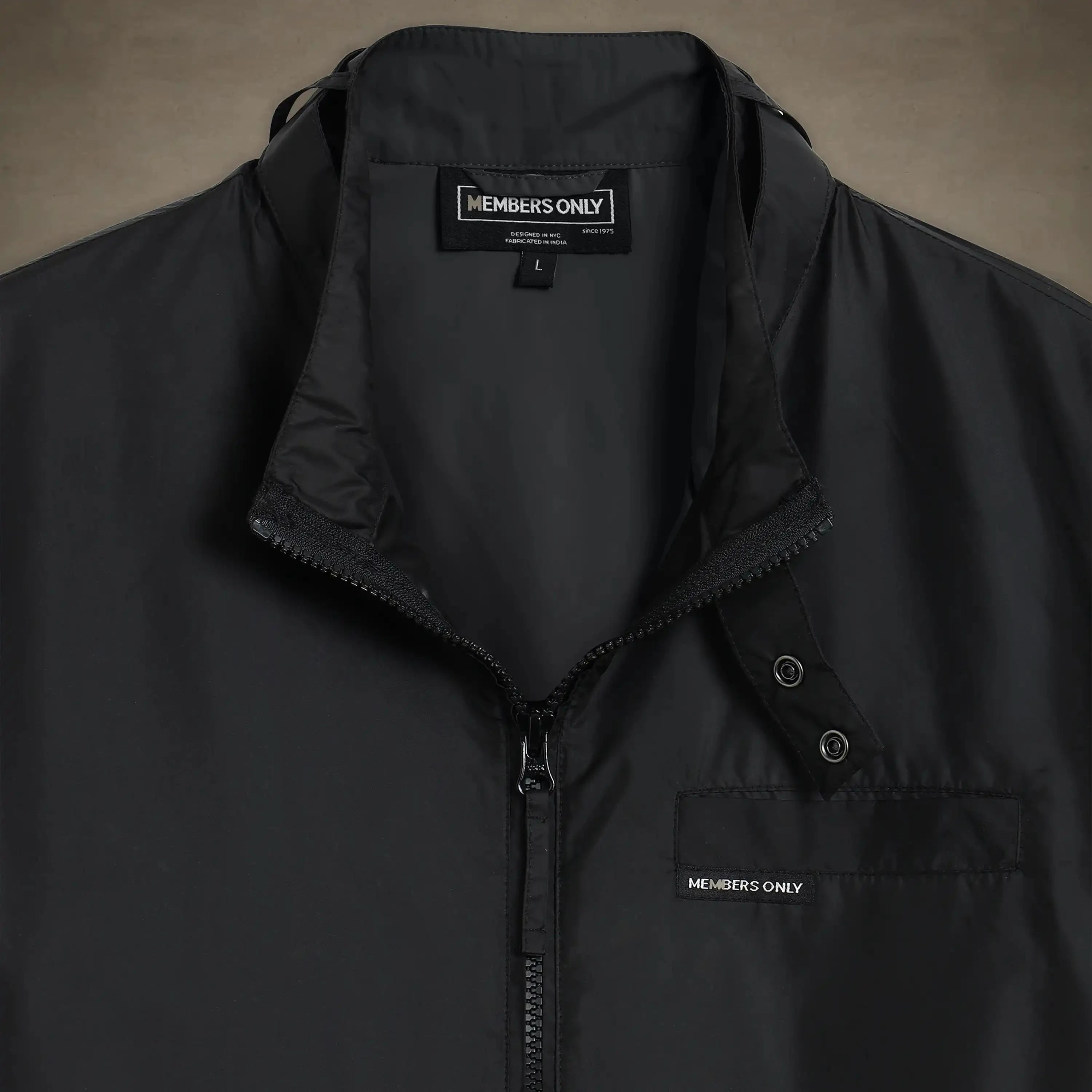 black windbreaker jacket for men small
