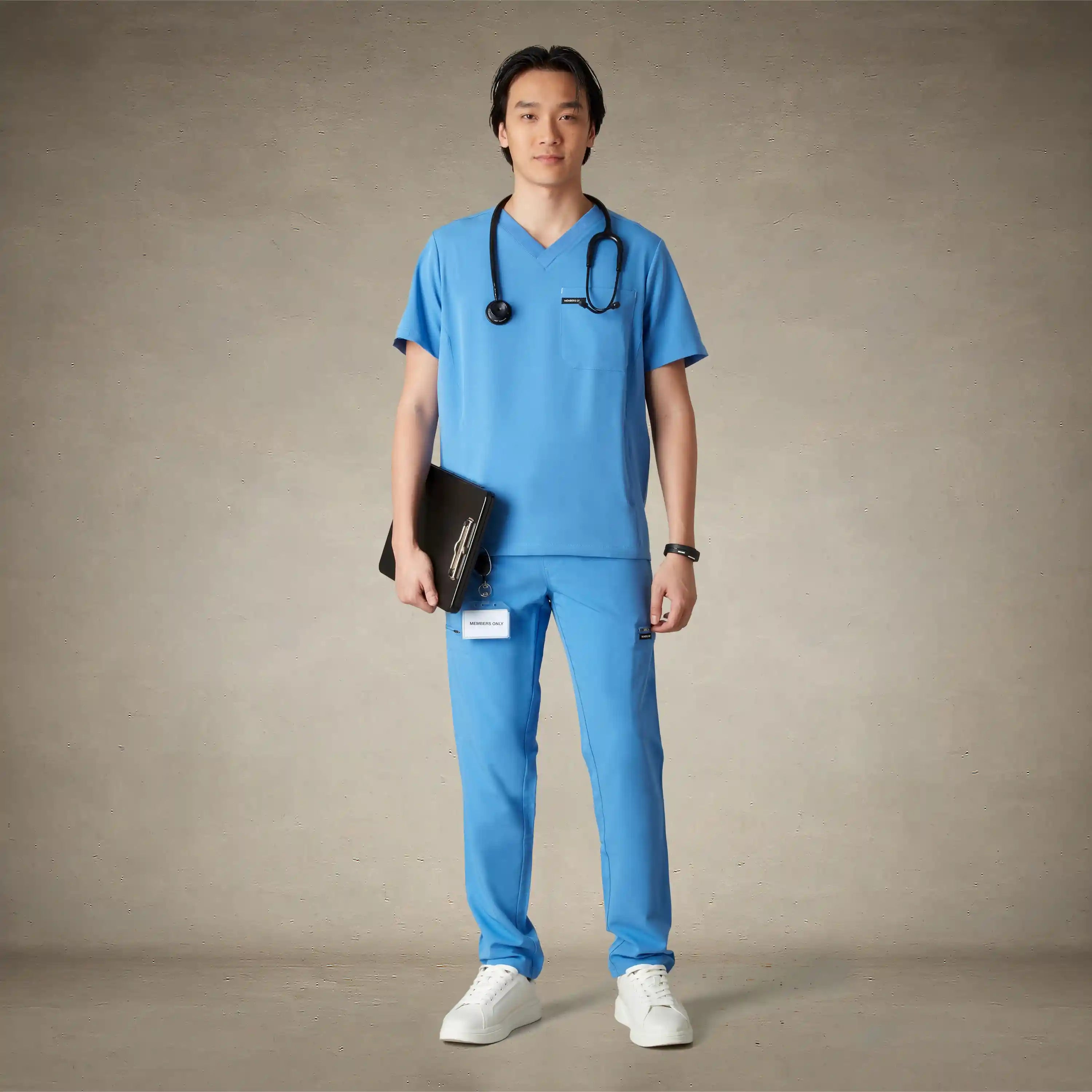 Manchester 3-Pocket Scrub Top