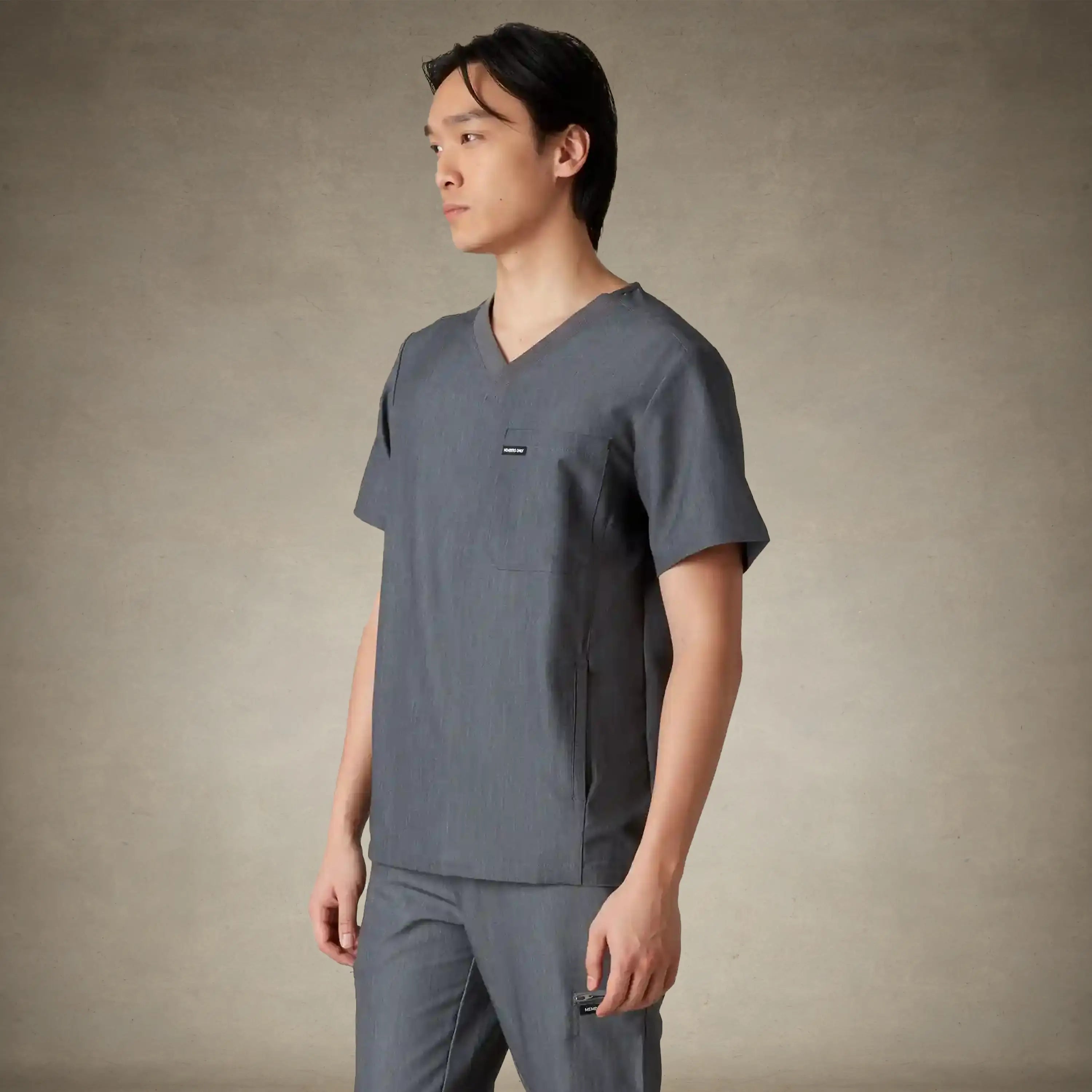 Manchester 3-Pocket Scrub Top