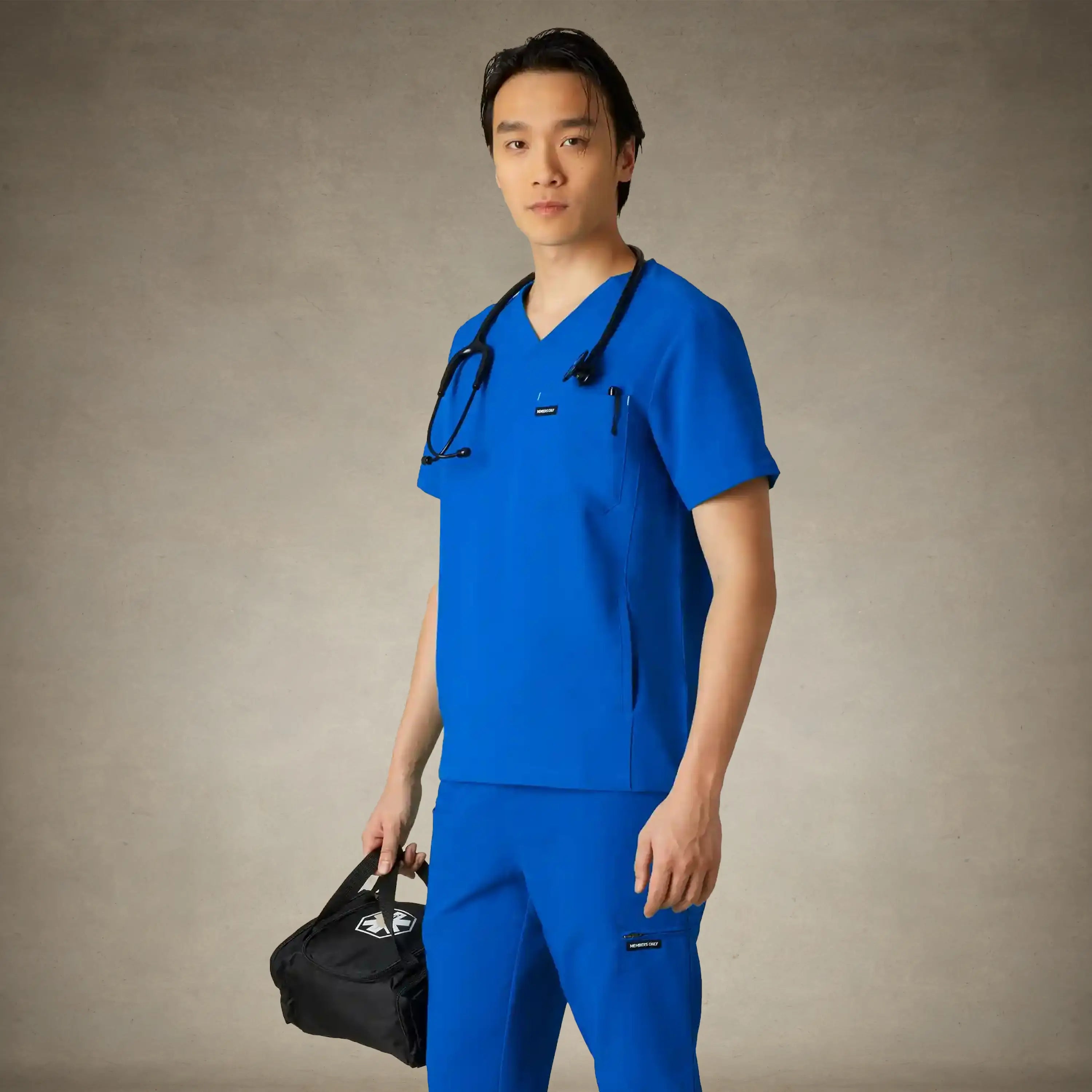 Manchester 3-Pocket Scrub Top