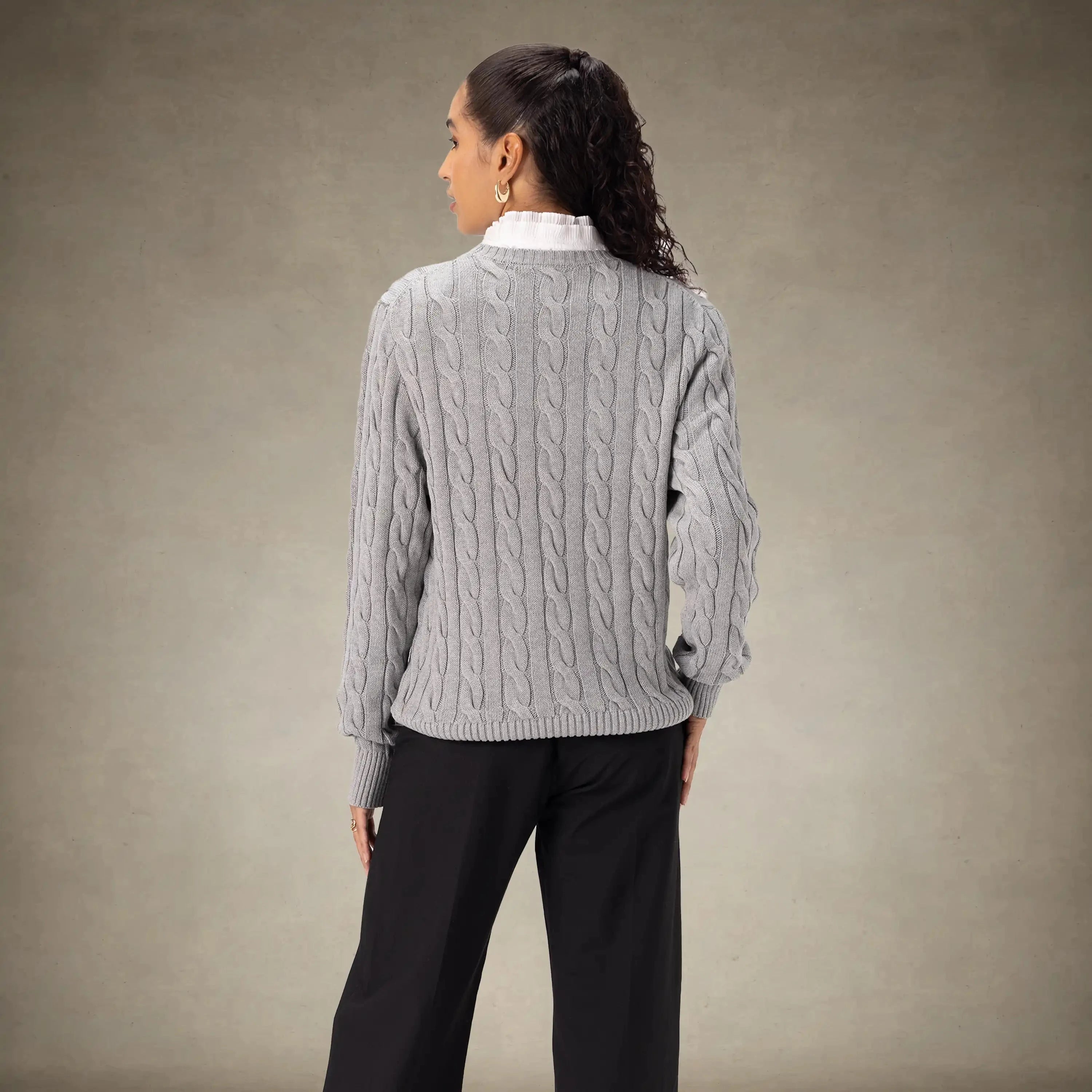 Women's Crew Neck Cable Sweater Members Only®
