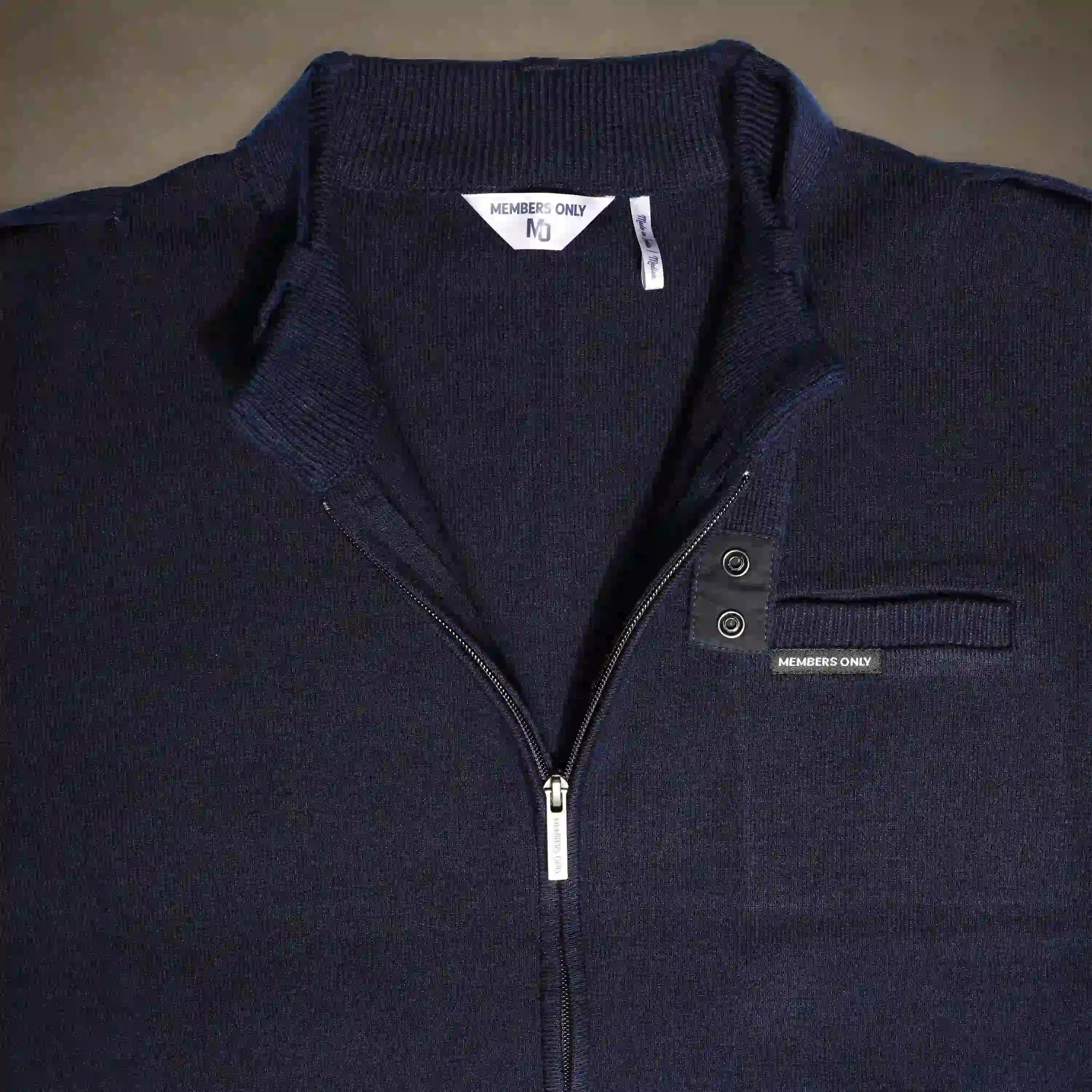 Lightweight Members Only sweater for fall fashion small navy