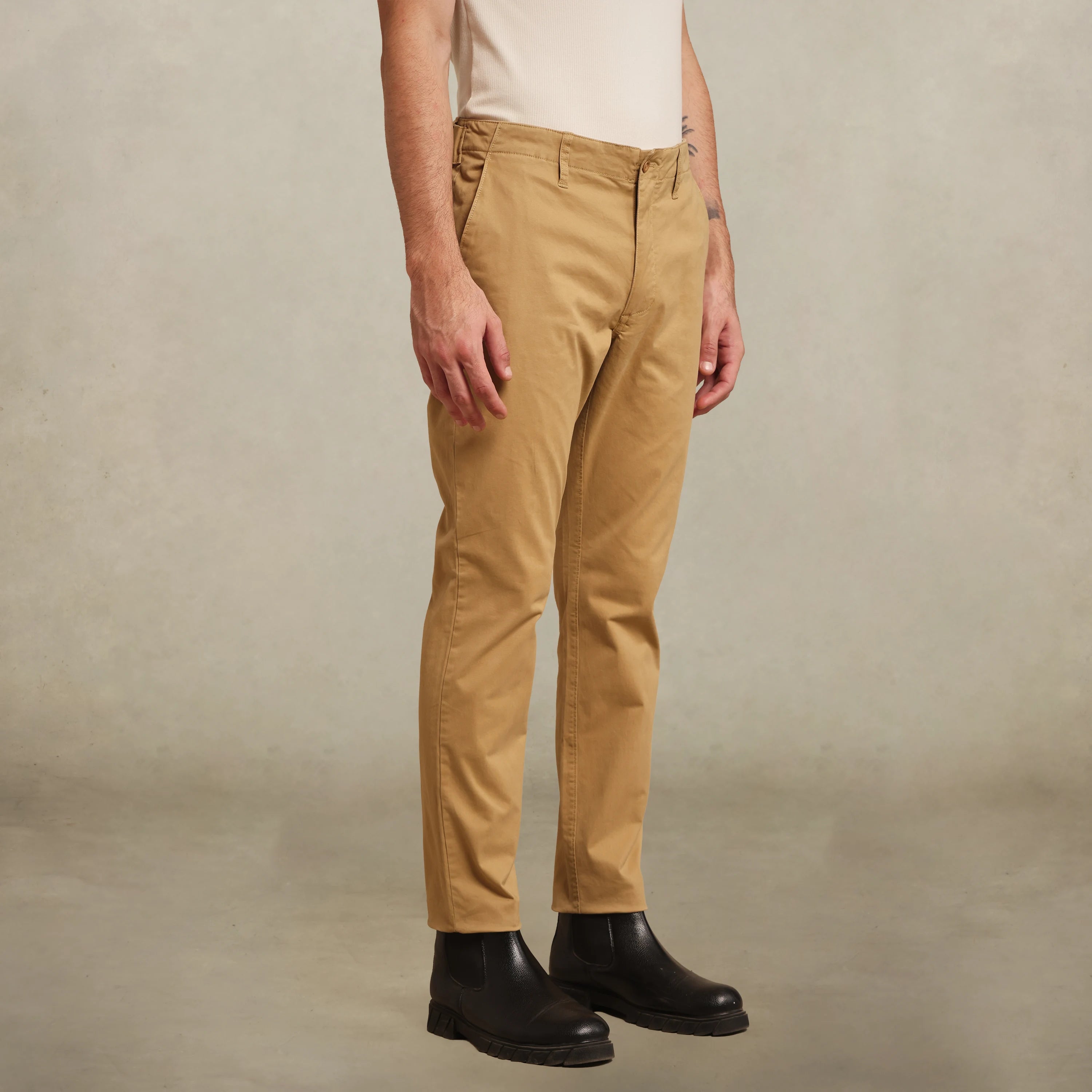 Men's relaxed style cotton trousers
