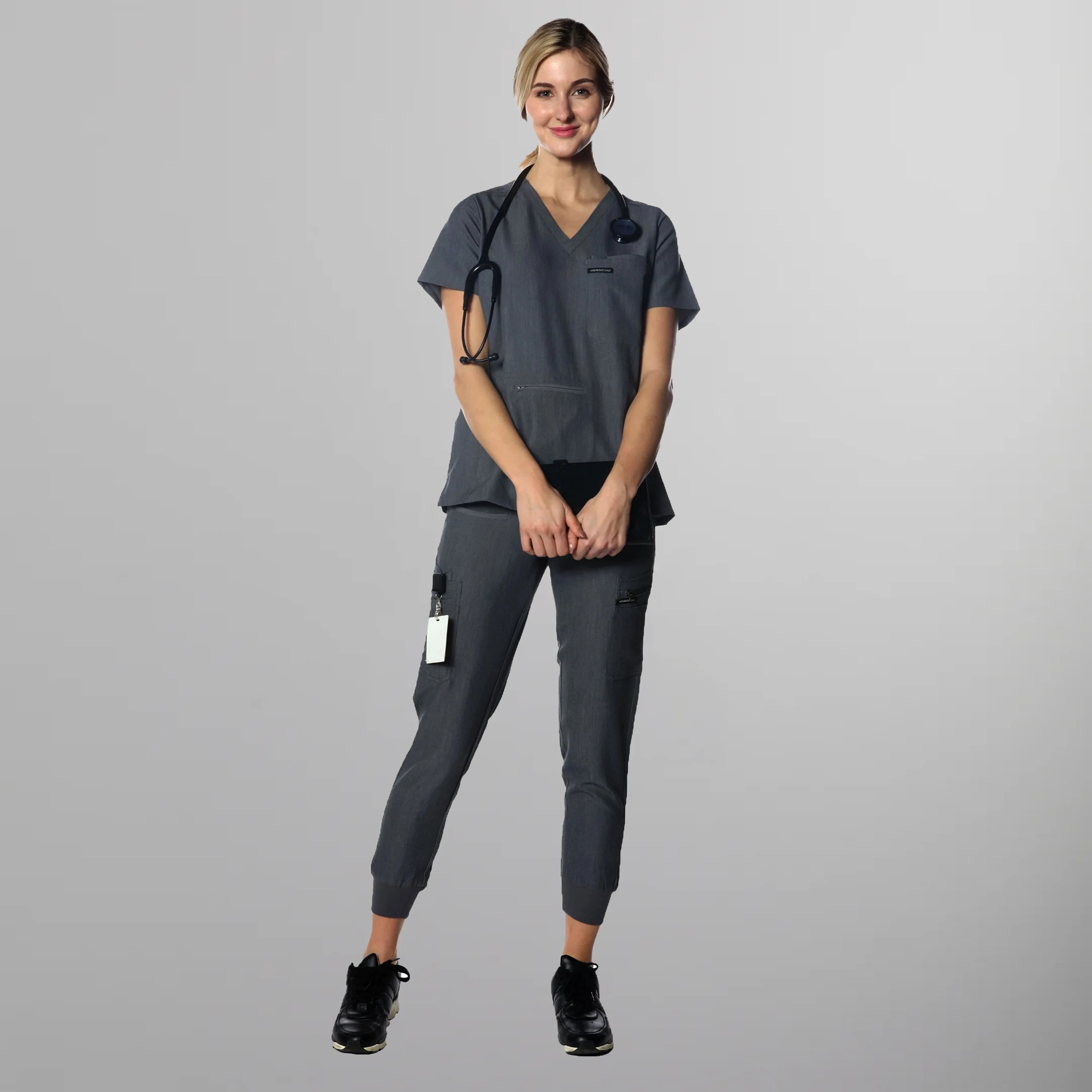 Cordoba 5-Pocket Scrub Top Womens Scrub Top Members Only | Graphite