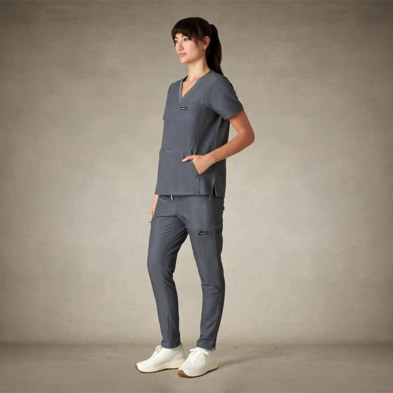 Cordoba 5-Pocket Scrub Top Womens Scrub Top Members Only®