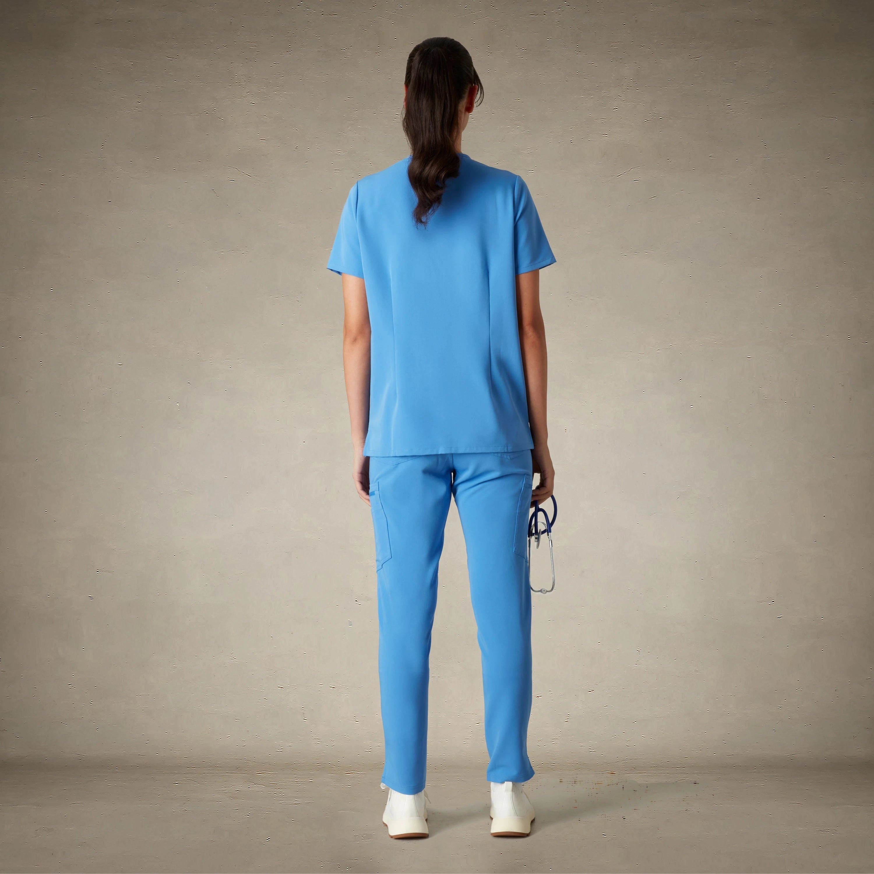 Siena 5-Pocket Scrub Top Womens Scrub Top Members Only® 