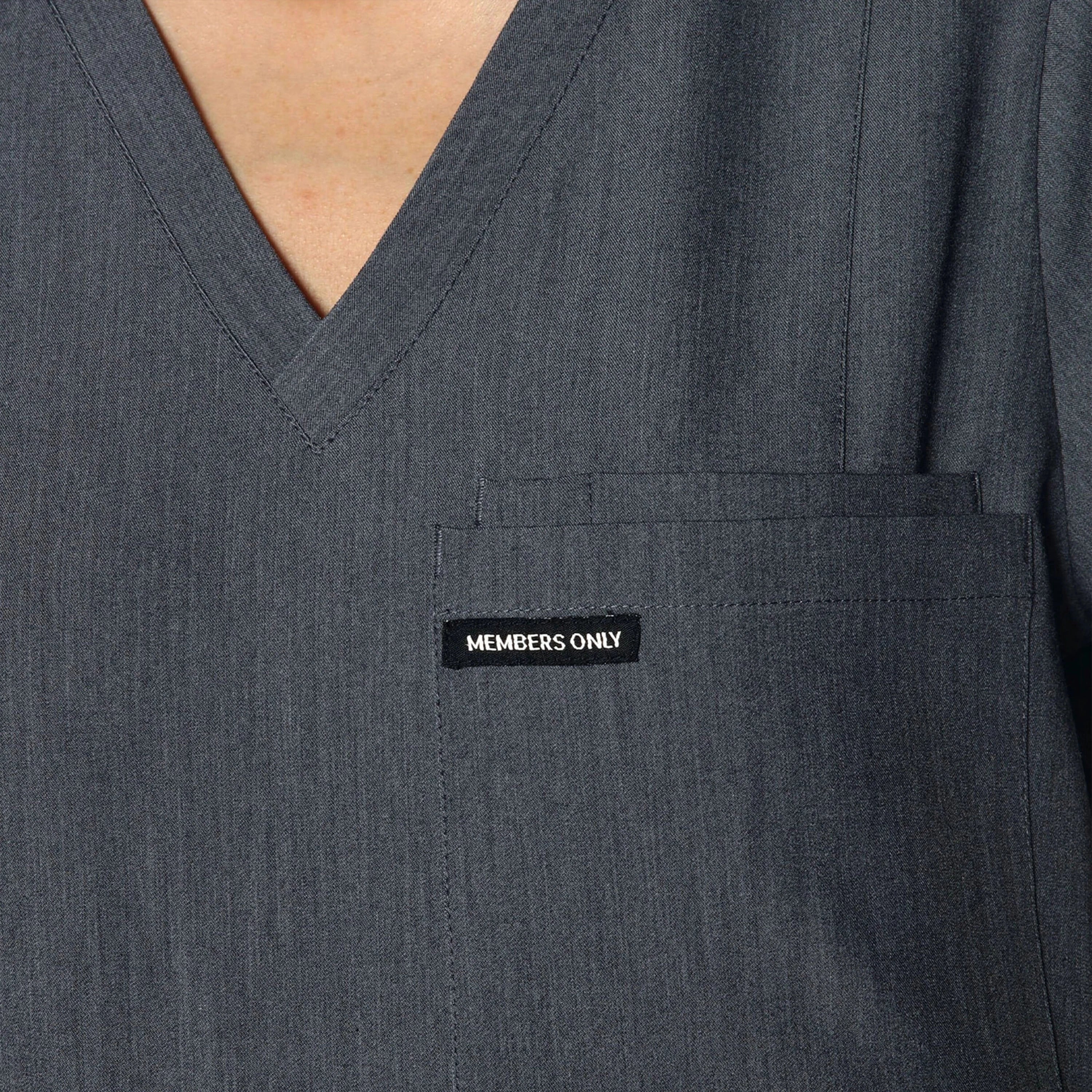 Siena 5-Pocket Scrub Top Womens Scrub Top Members Only® 