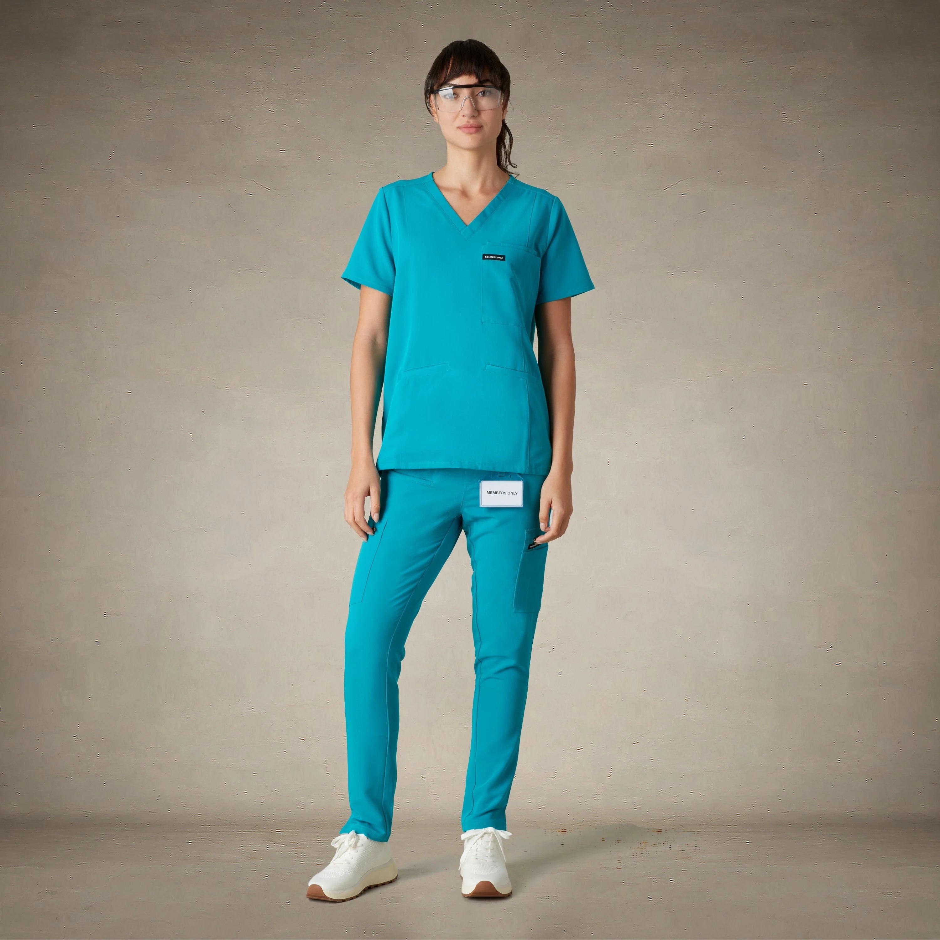 Siena 5-Pocket Scrub Top Womens Scrub Top Members Only® 