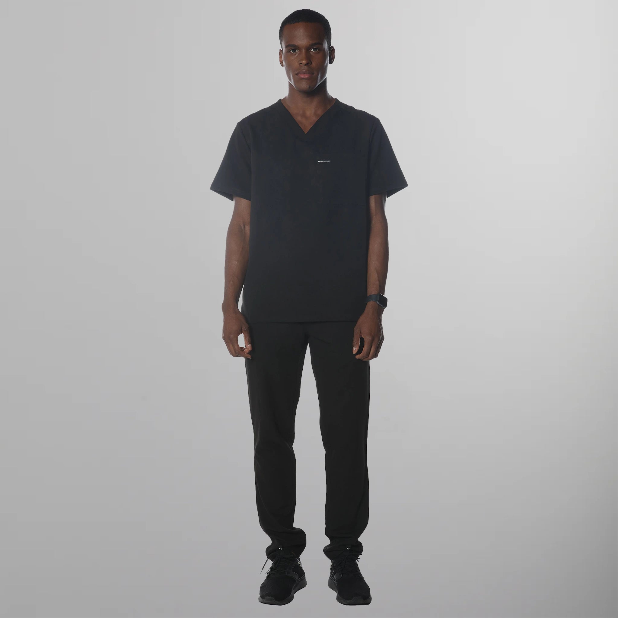 Brighton 3-Pocket Scrub Top Mens Scrub Top Members Only | Black