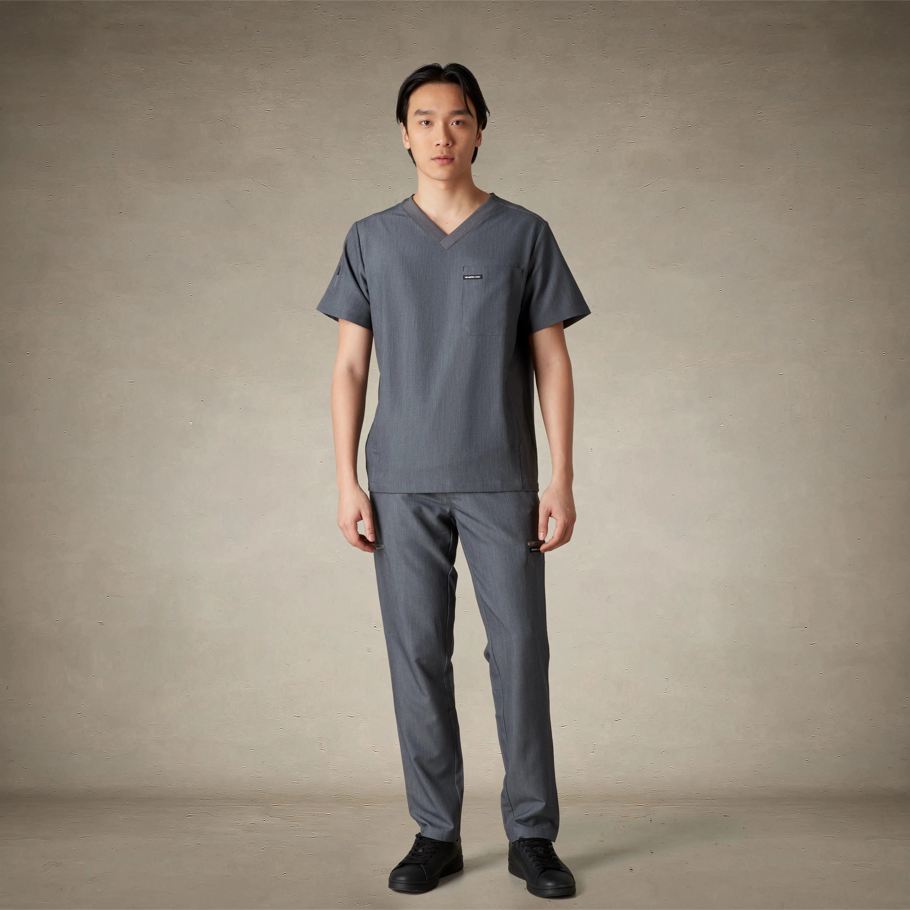 Manchester 3-Pocket Scrub Top Mens Scrub Top Members Only® 