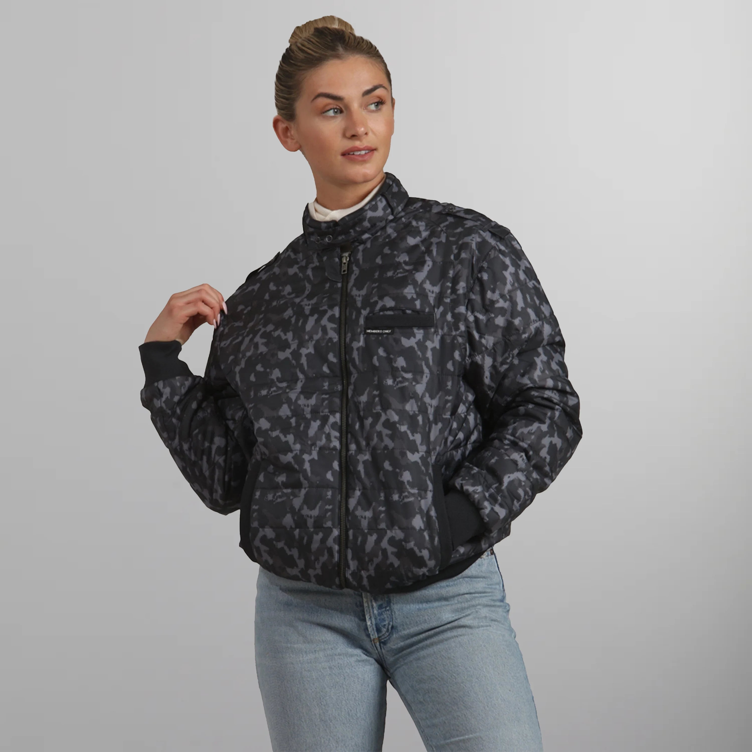 Women's SoHo Oversized Quilted Jacket Women's Iconic Jacket Members Only Black Camo Small 