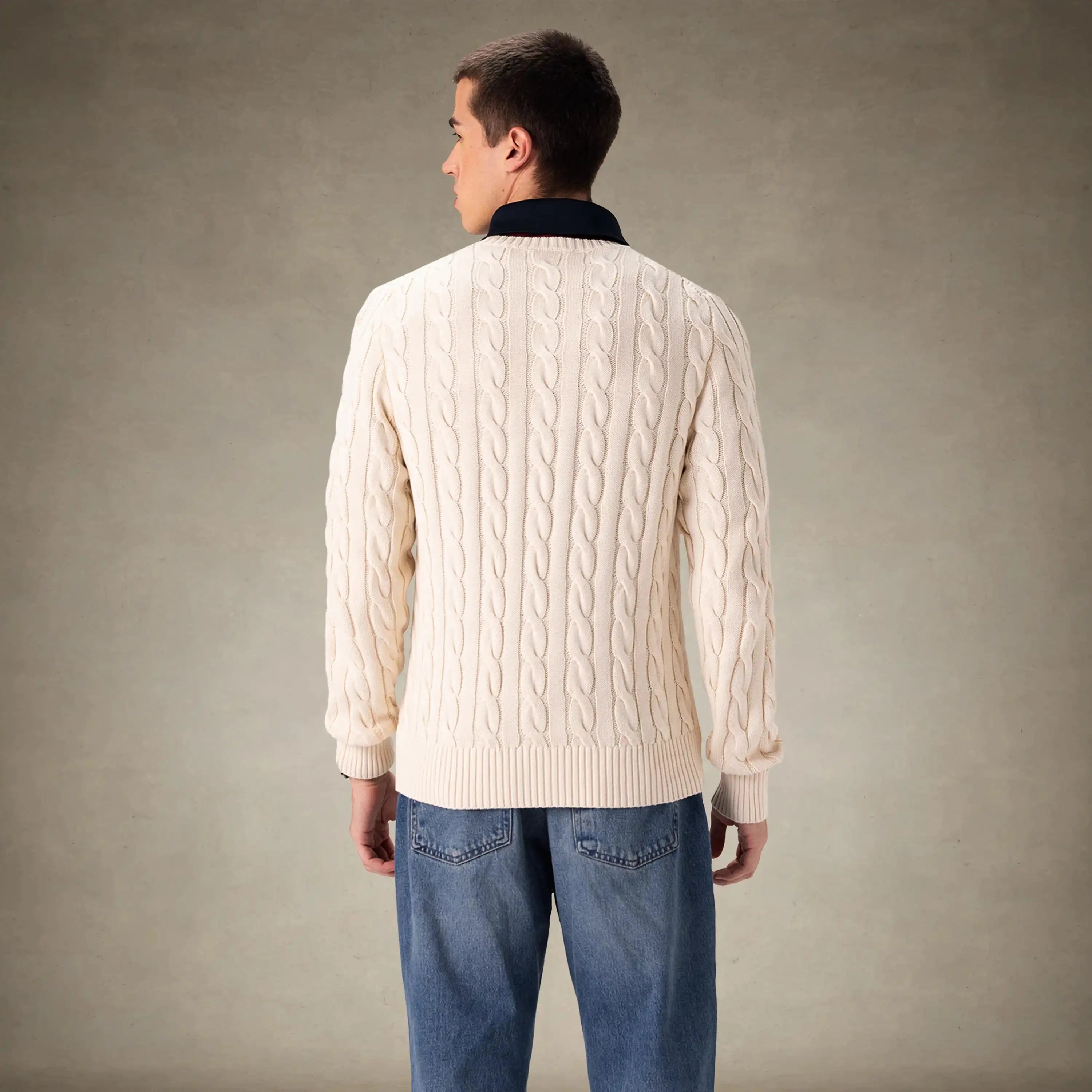 Men's Crew Neck Cable Sweater Members Only® 