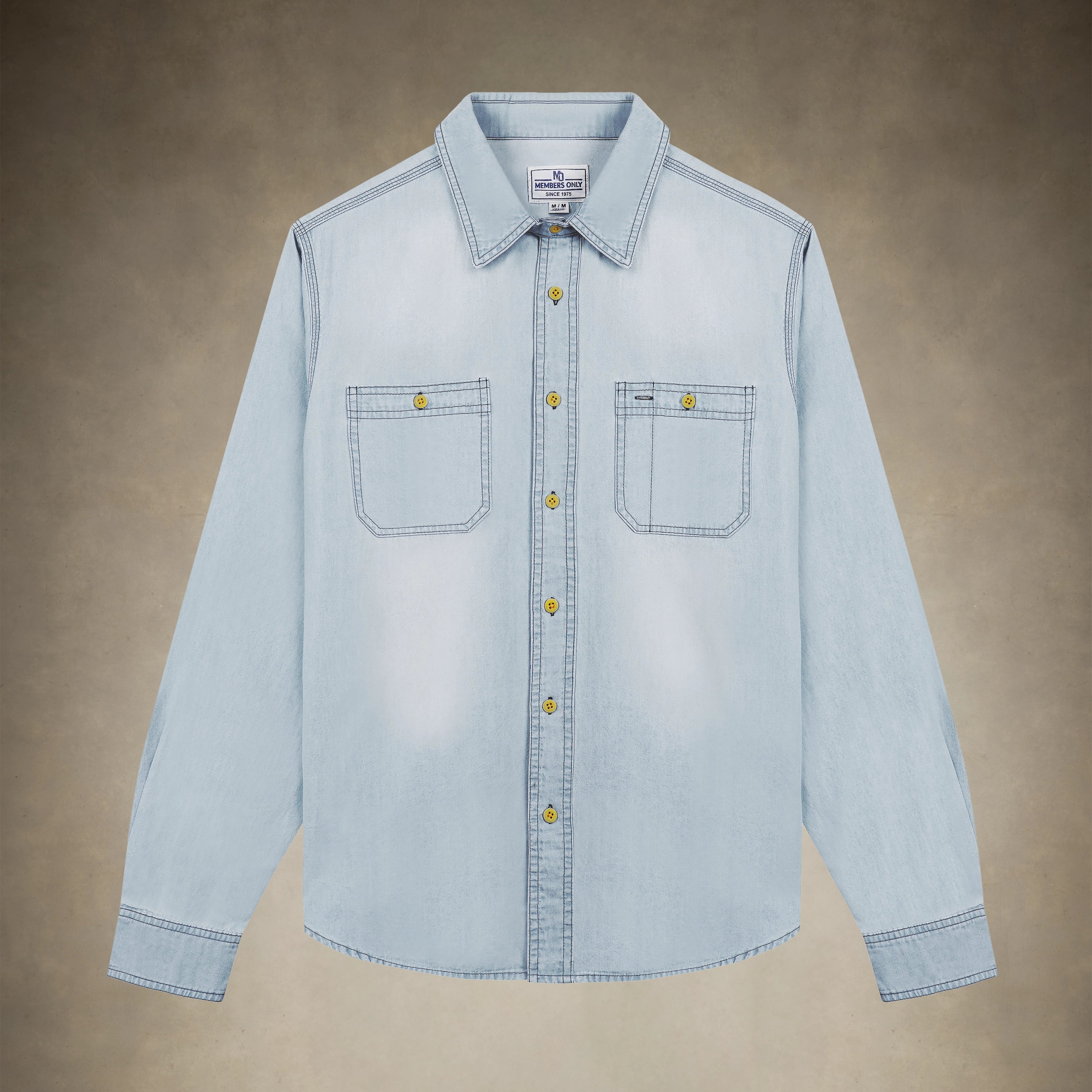 Men's casual denim shirt with pockets